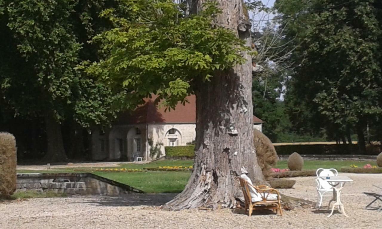 Le Chateau De Bressey & Son Orangerie المظهر الخارجي الصورة